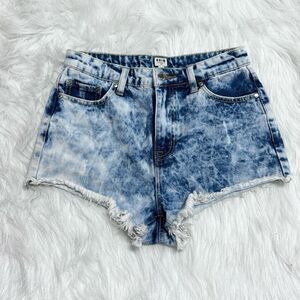 Uniq Women’s Denim Shorts Size Small